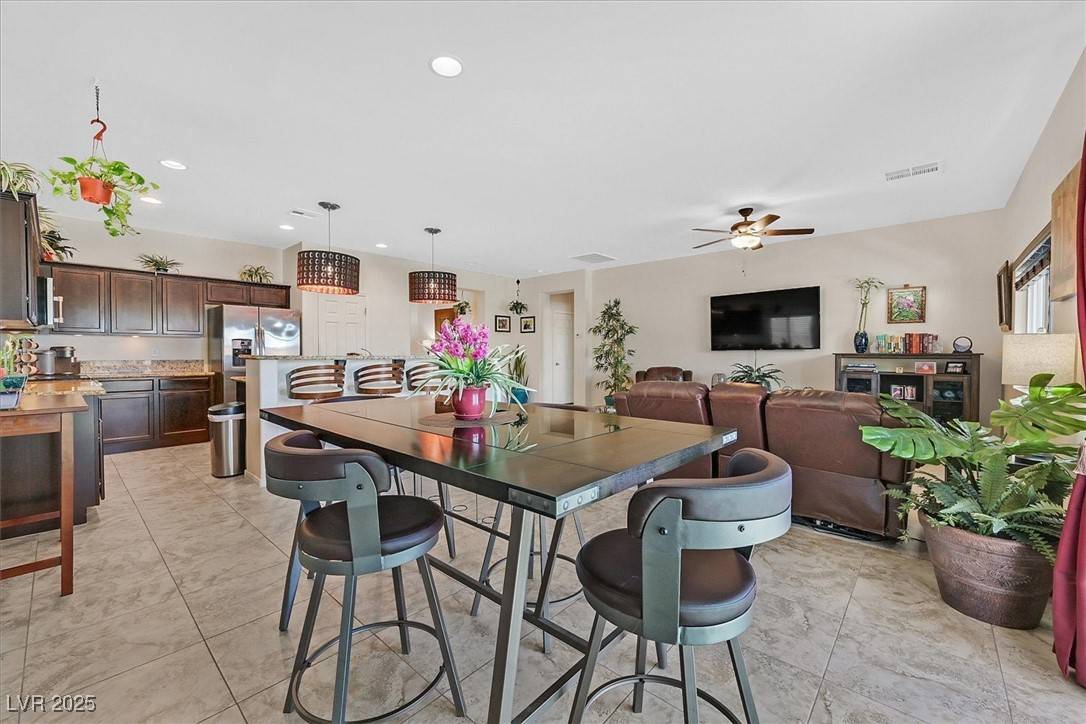 Pahrump, NV 89061,5226 Lignum AVE #1