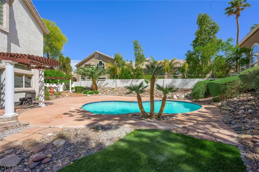 Henderson, NV 89074,2097 Eaglepath CIR