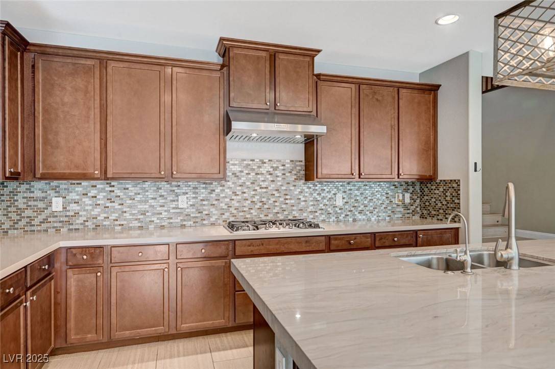 Henderson, NV 89012,917 Pomander Point PL