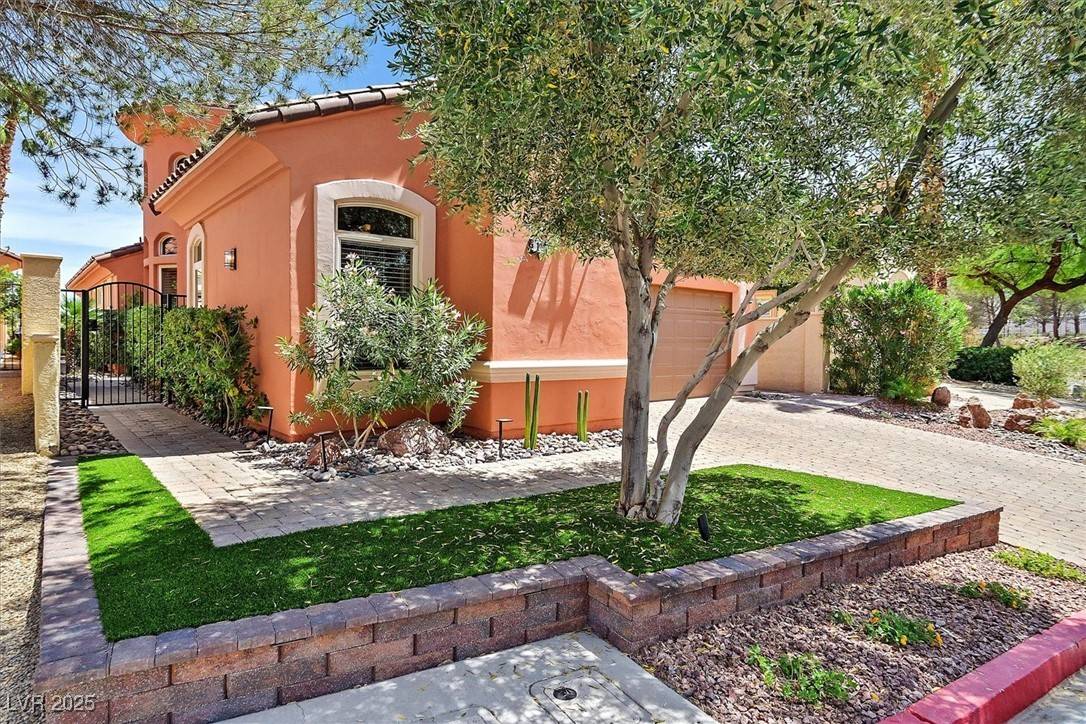 Henderson, NV 89011,12 Via Ravello