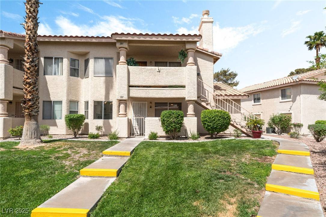 Las Vegas, NV 89128,7932 Diamond Rock WAY #101