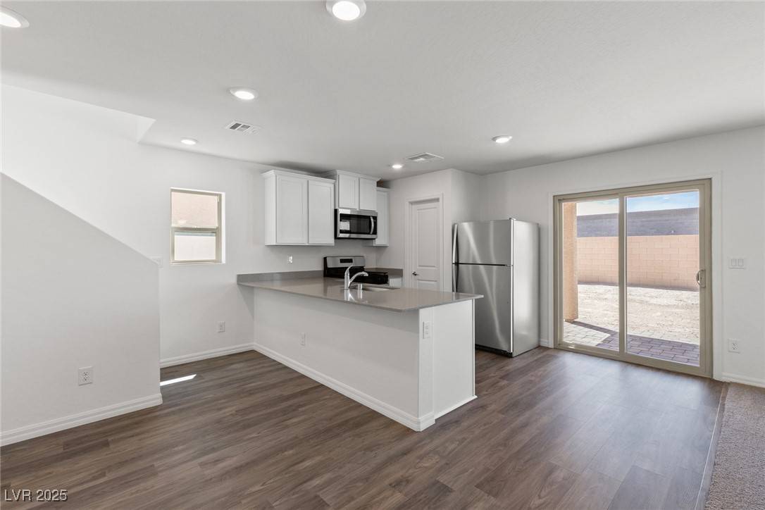 Las Vegas, NV 89122,6270 Blood Lily AVE