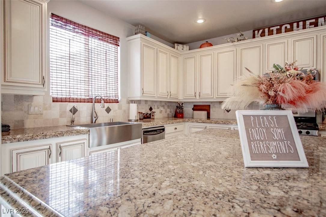 Henderson, NV 89011,1125 Via Canale DR