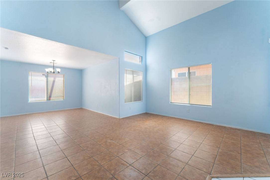 North Las Vegas, NV 89032,907 Royalmile WAY