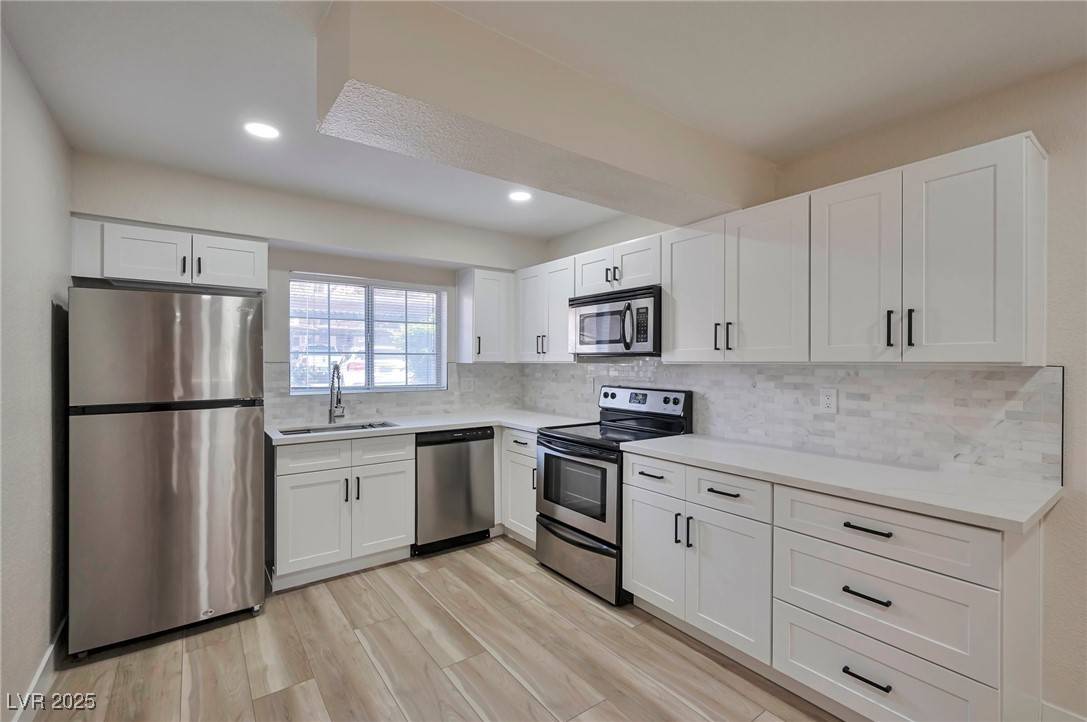Las Vegas, NV 89117,2750 S Durango DR #1021