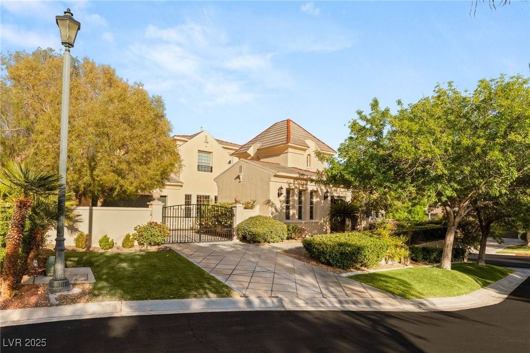 Las Vegas, NV 89144,1200 DRY POINT CT