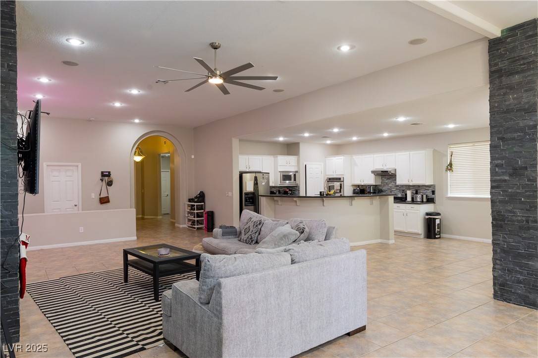 Las Vegas, NV 89141,11244 Gammila DR