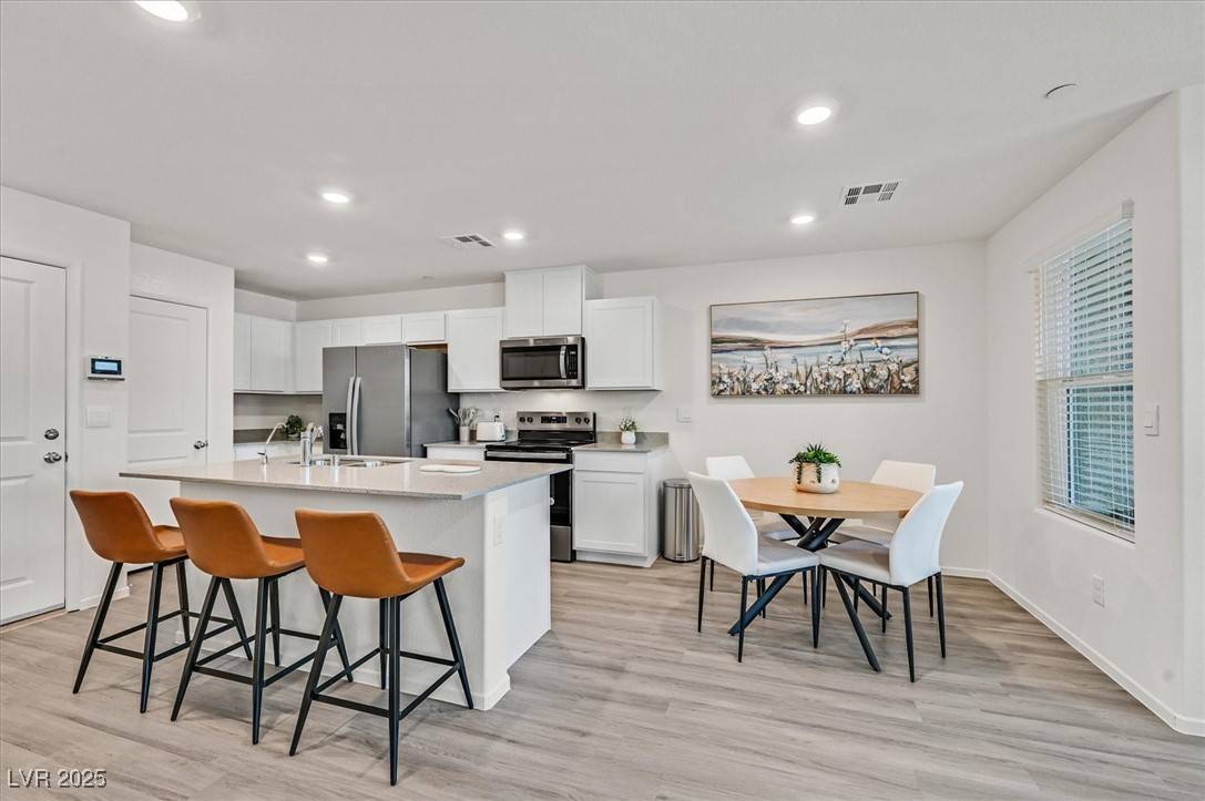 Henderson, NV 89044,3762 Sonrisa Vista AVE