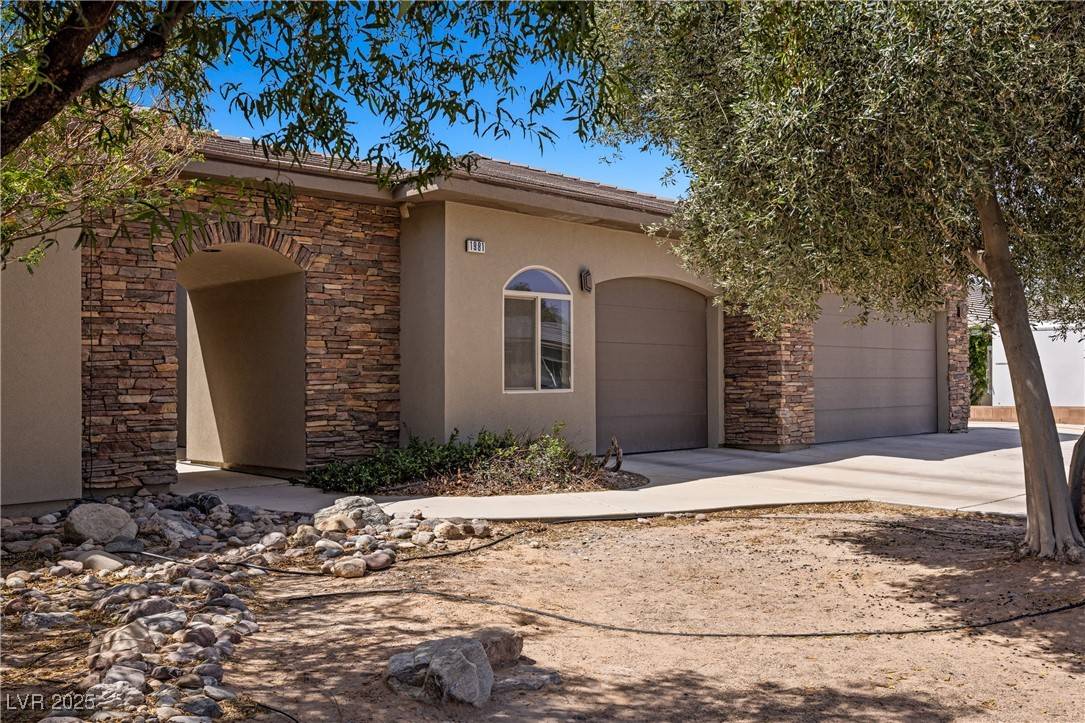 Logandale, NV 89021,1981 Trophy Elk AVE