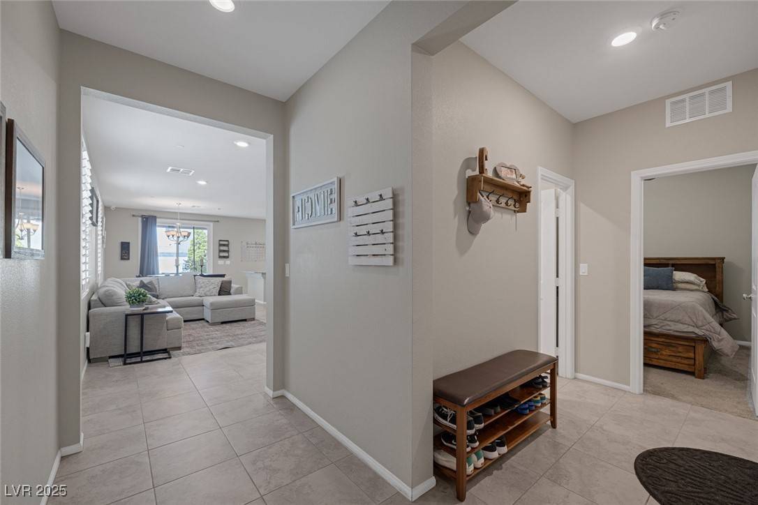 Henderson, NV 89044,2827 Turnstone Ridge ST