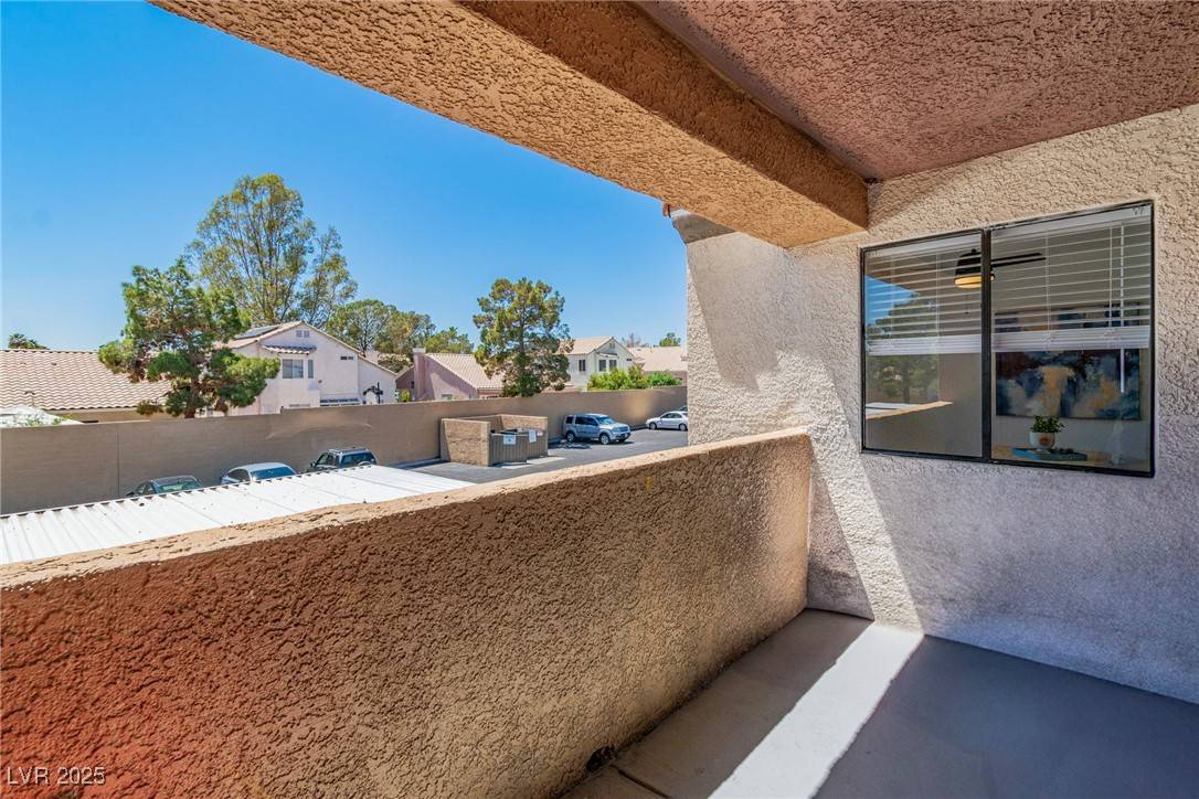 Las Vegas, NV 89128,3151 Soaring Gulls DR #2136