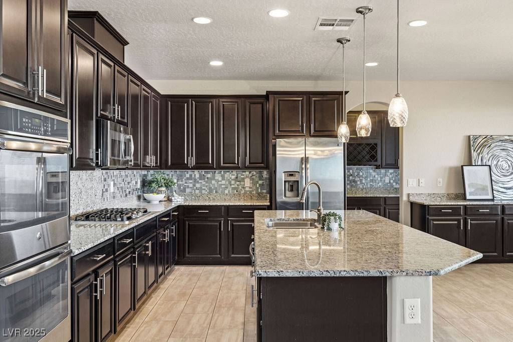 Las Vegas, NV 89166,7364 Marbury ST