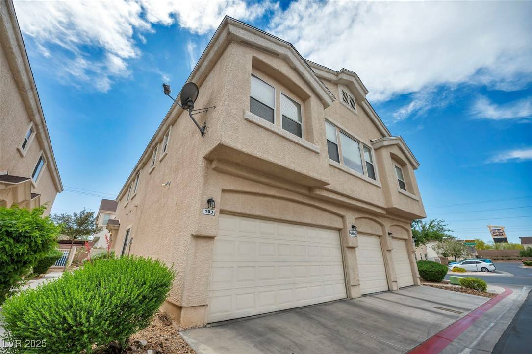 Las Vegas, NV 89122,4665 Dealers Choice WAY #103