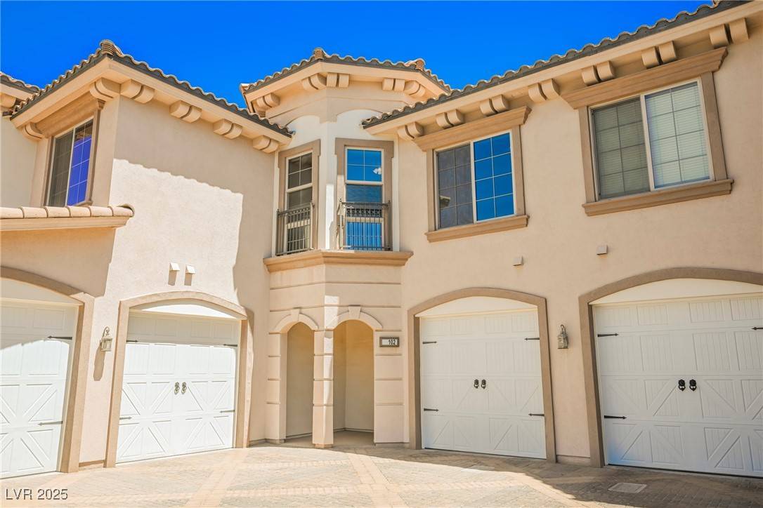 Henderson, NV 89011,19 Via Visione #102