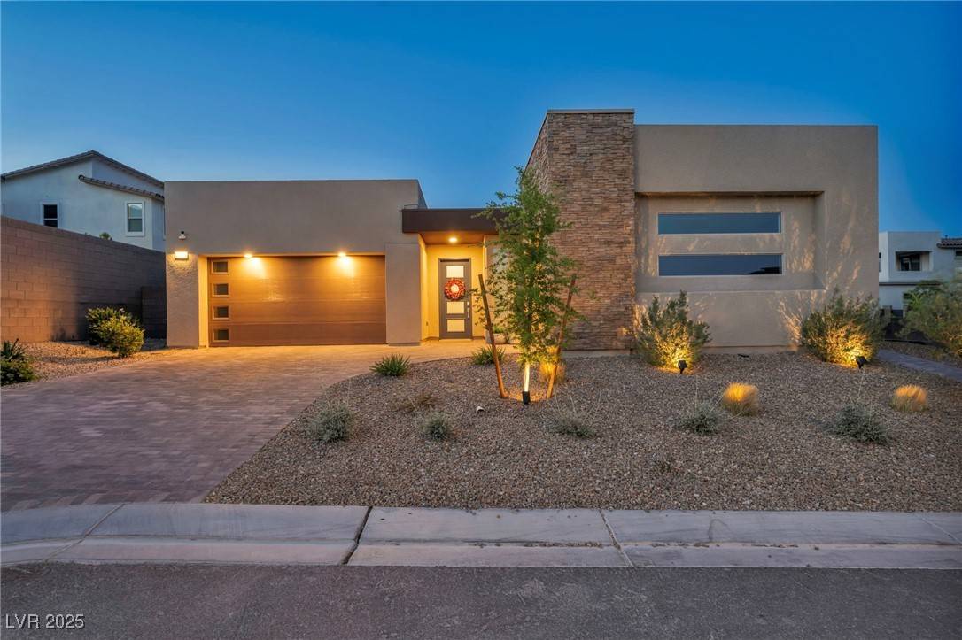 Las Vegas, NV 89138,11954 Camden Ridge CT