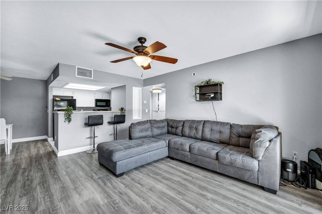 Las Vegas, NV 89113,8070 W Russell RD #1105