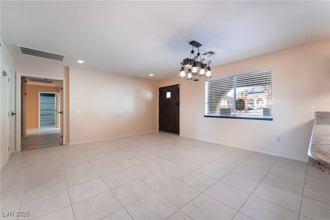 Las Vegas, NV 89110,711 Sari DR