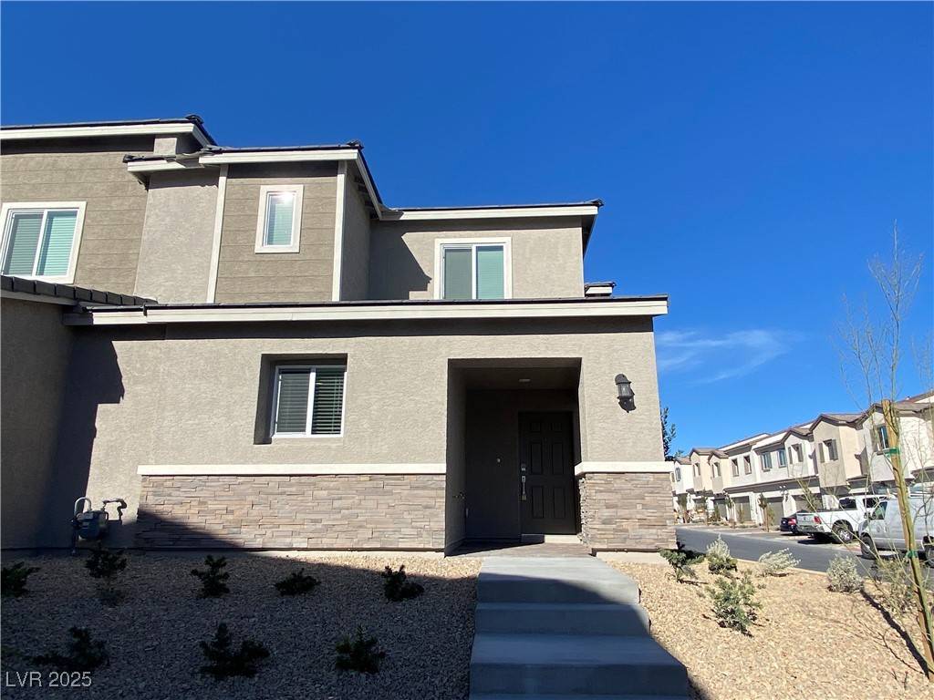 Las Vegas, NV 89166,10713 Norfolk View CT