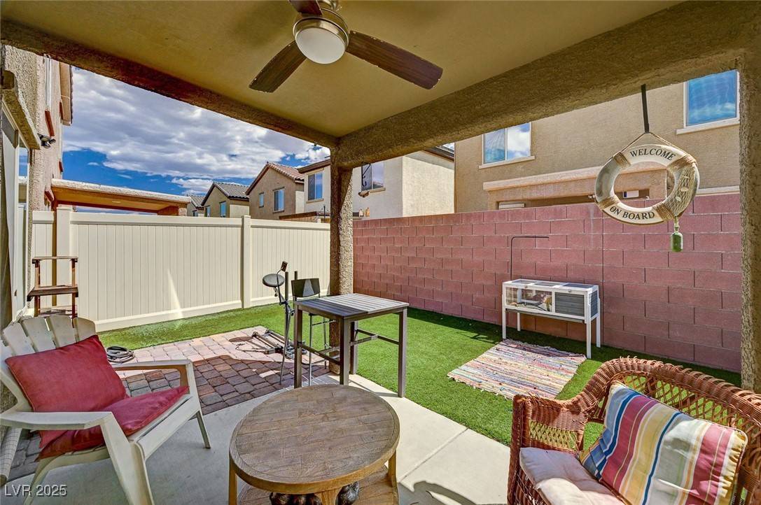 Las Vegas, NV 89122,6231 Portland Treaty AVE