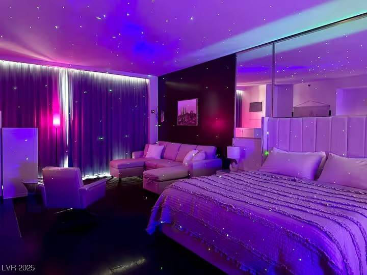Las Vegas, NV 89103,4381 W Flamingo RD #1504
