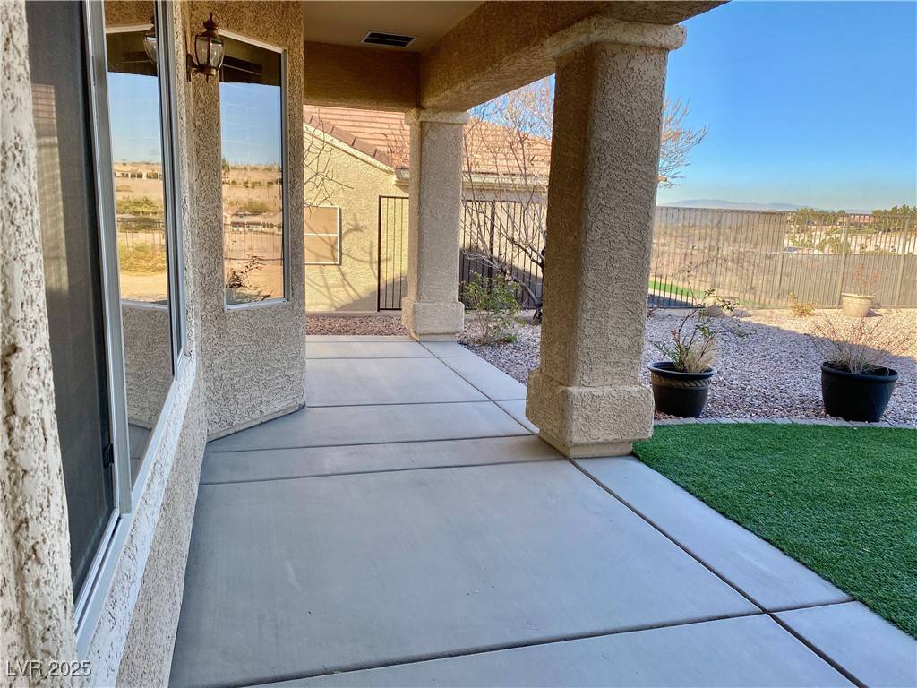 Henderson, NV 89052,2768 CHERRYDALE FALLS DR #0