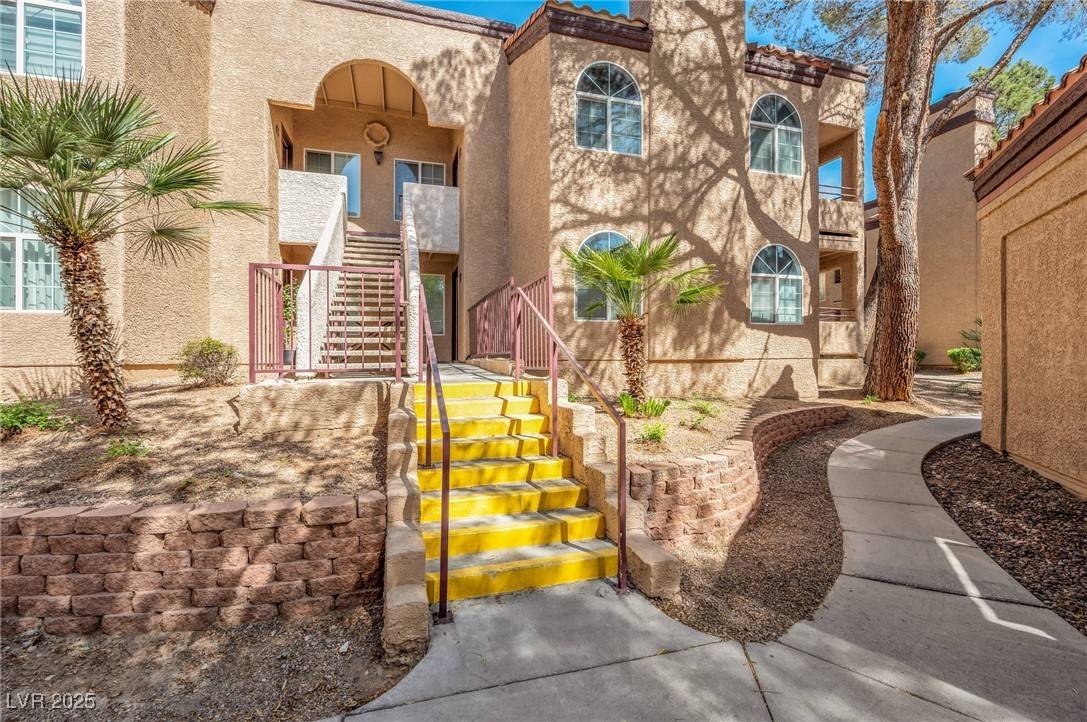 Las Vegas, NV 89117,9325 W Desert Inn RD #120