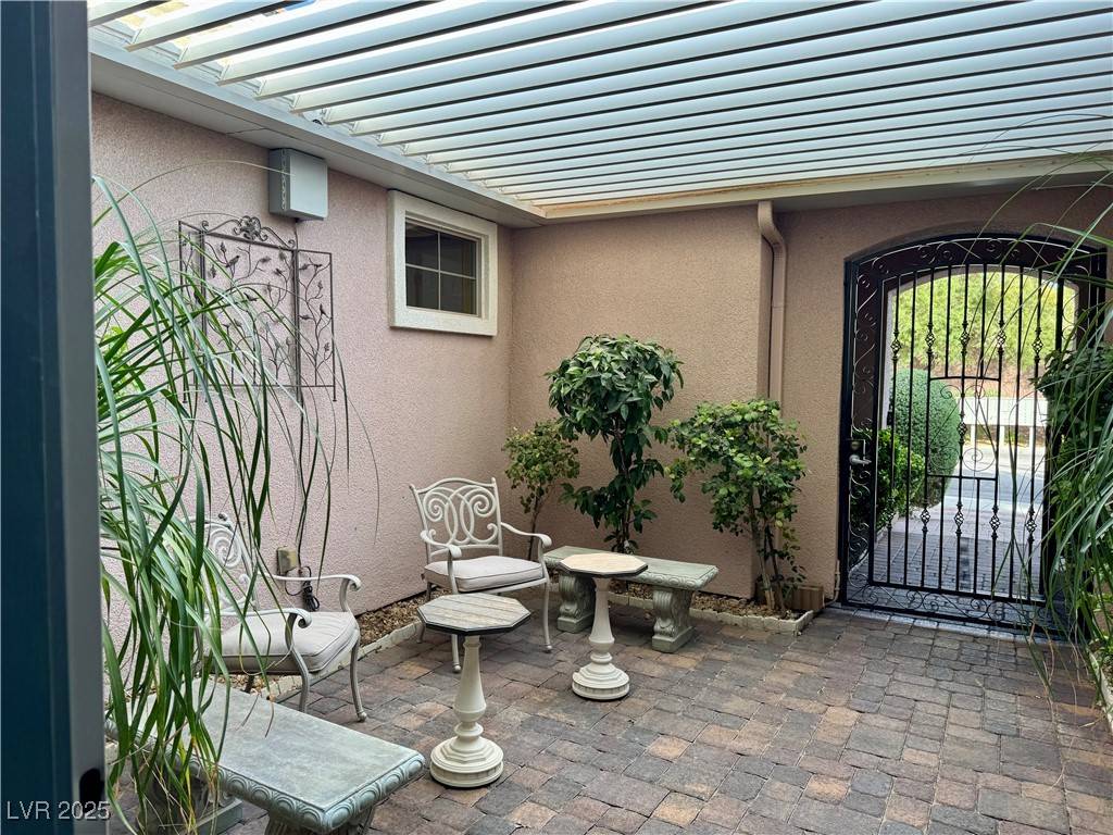 Henderson, NV 89044,2312 Indigo Island ST