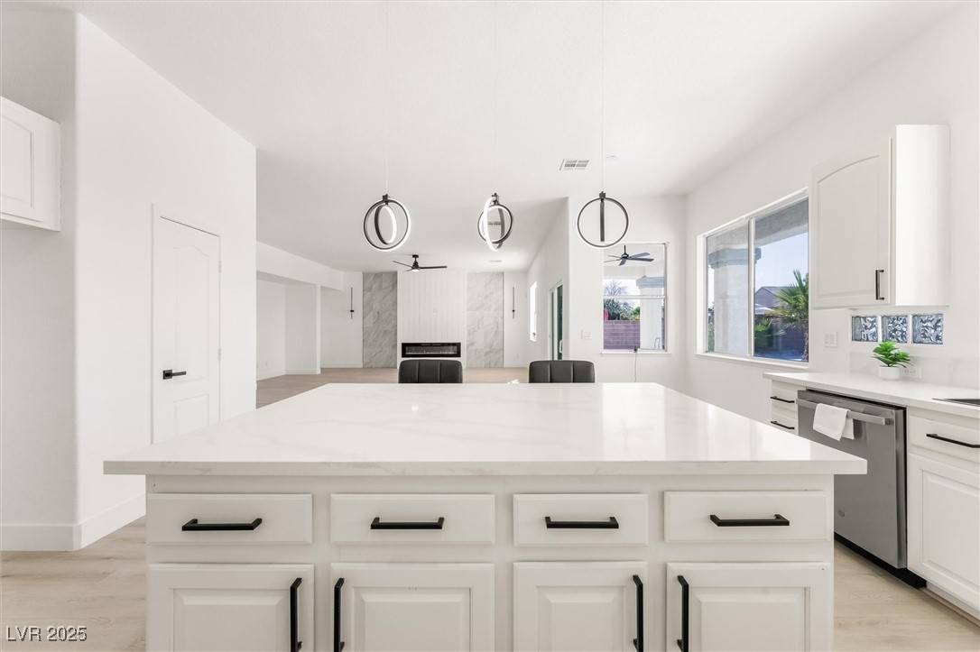 Las Vegas, NV 89183,9795 La Cienega ST