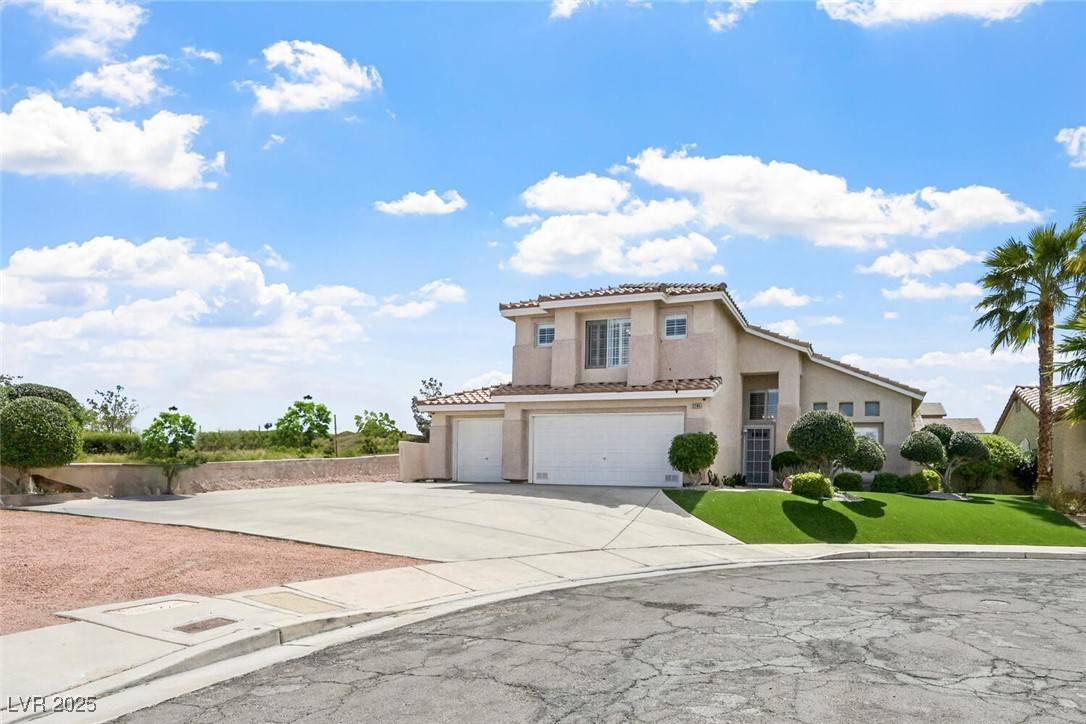 Henderson, NV 89074,3295 Cooper Creek DR