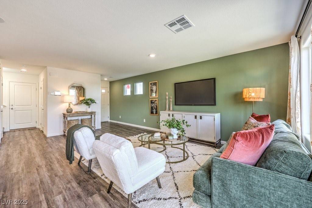 North Las Vegas, NV 89081,808 Calm Crystal CT #Lot 136