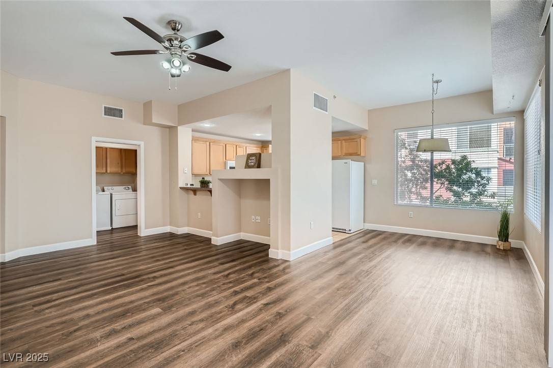 Las Vegas, NV 89123,55 E Agate AVE #202