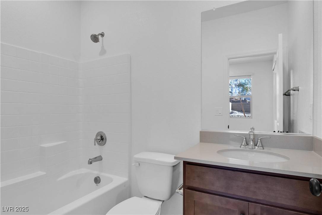 Las Vegas, NV 89144,1421 Whistling Kite ST