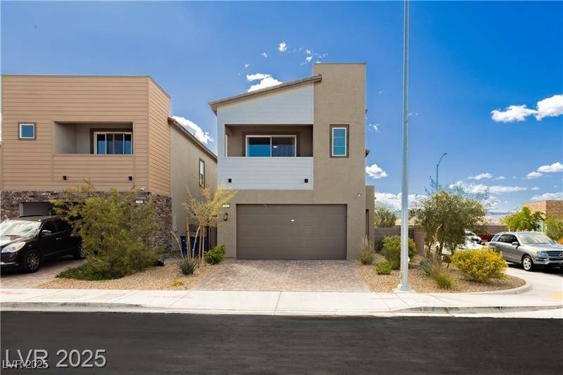 Las Vegas, NV 89113,7777 Vino Vranec CT