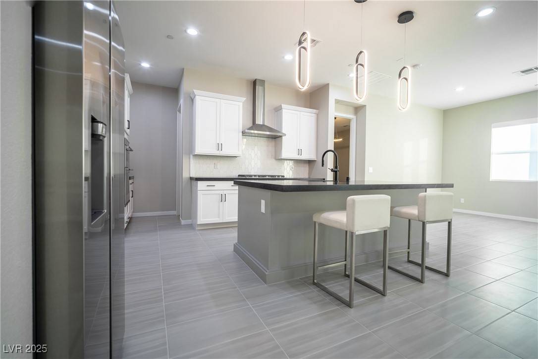 Henderson, NV 89011,117 Brixton AVE