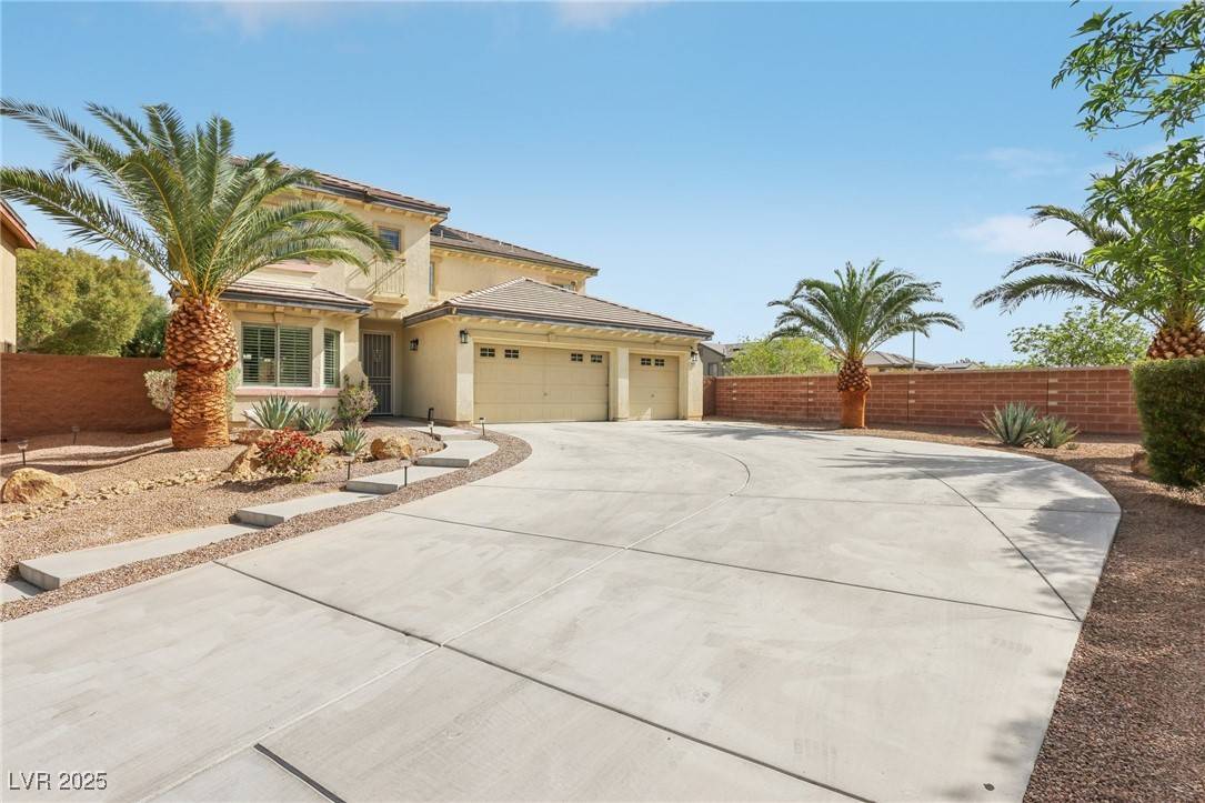 North Las Vegas, NV 89085,4042 Keefe Falls CT