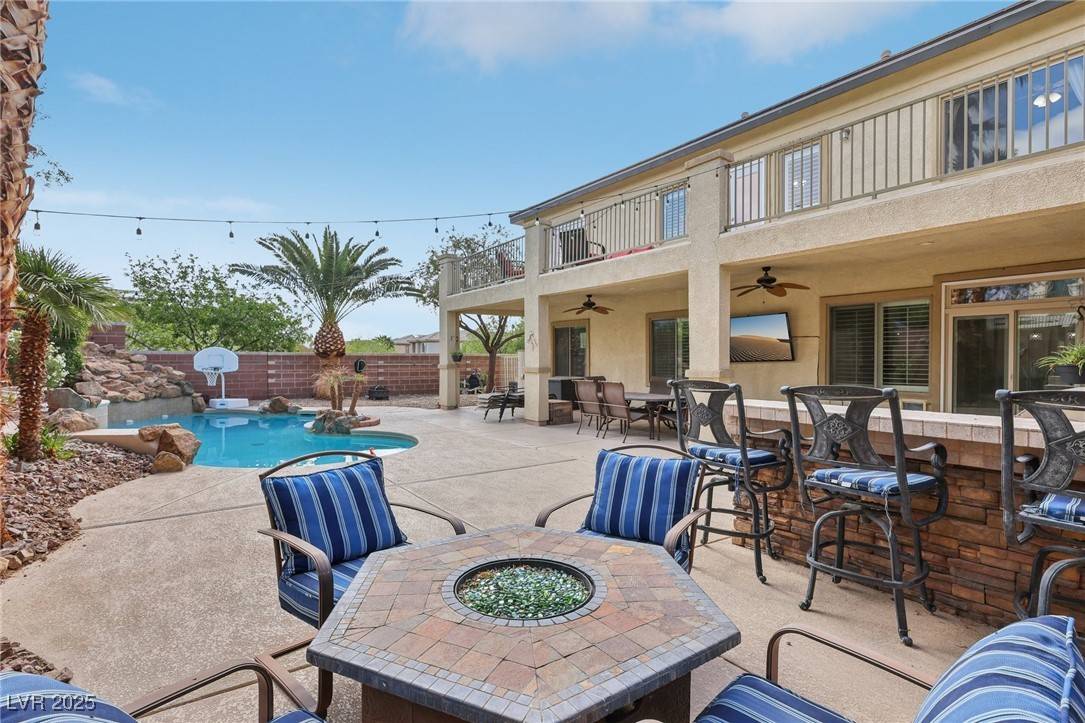 North Las Vegas, NV 89085,4042 Keefe Falls CT
