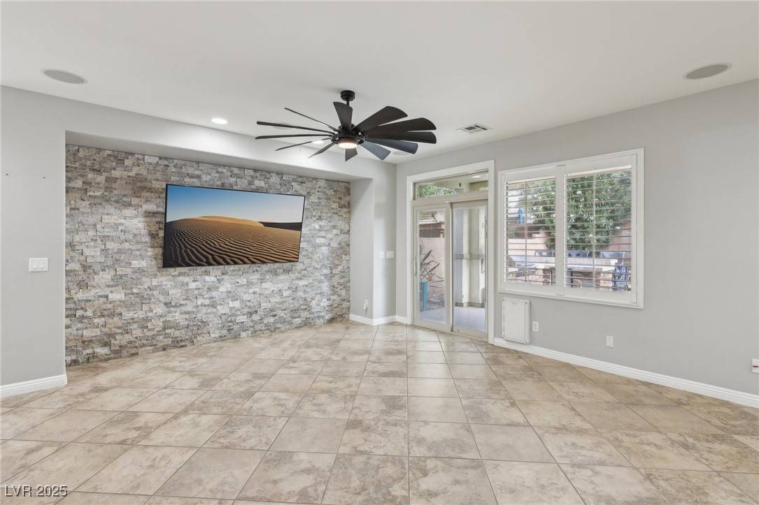 North Las Vegas, NV 89085,4042 Keefe Falls CT