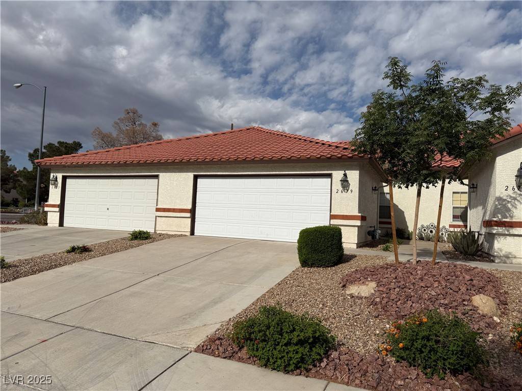 Las Vegas, NV 89146,2679 Magic Moon LN