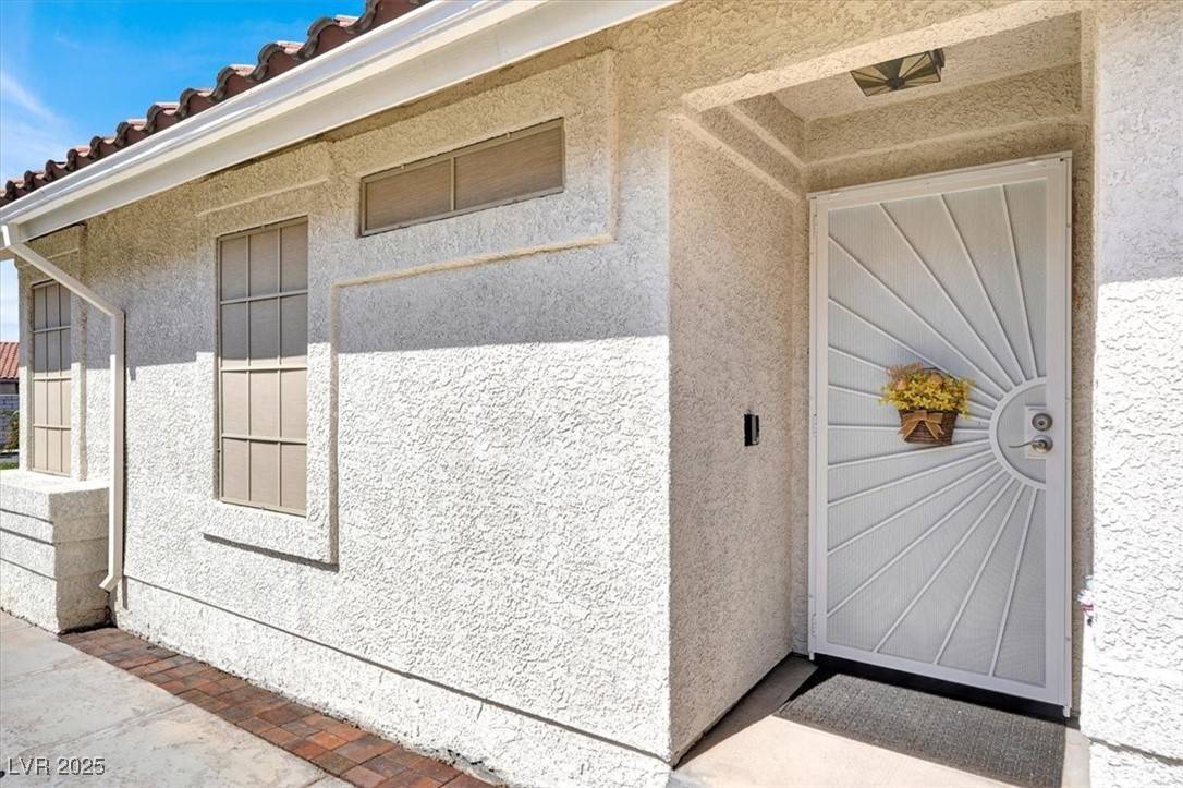 Las Vegas, NV 89123,656 Thornewood PL