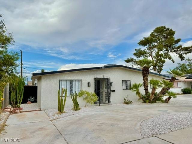 Las Vegas, NV 89104,3037 Holly Hill AVE