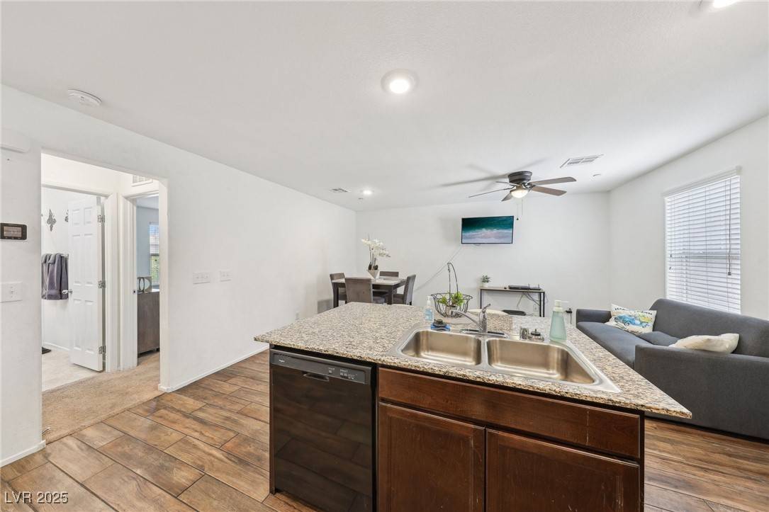 Las Vegas, NV 89115,4612 Townwall ST
