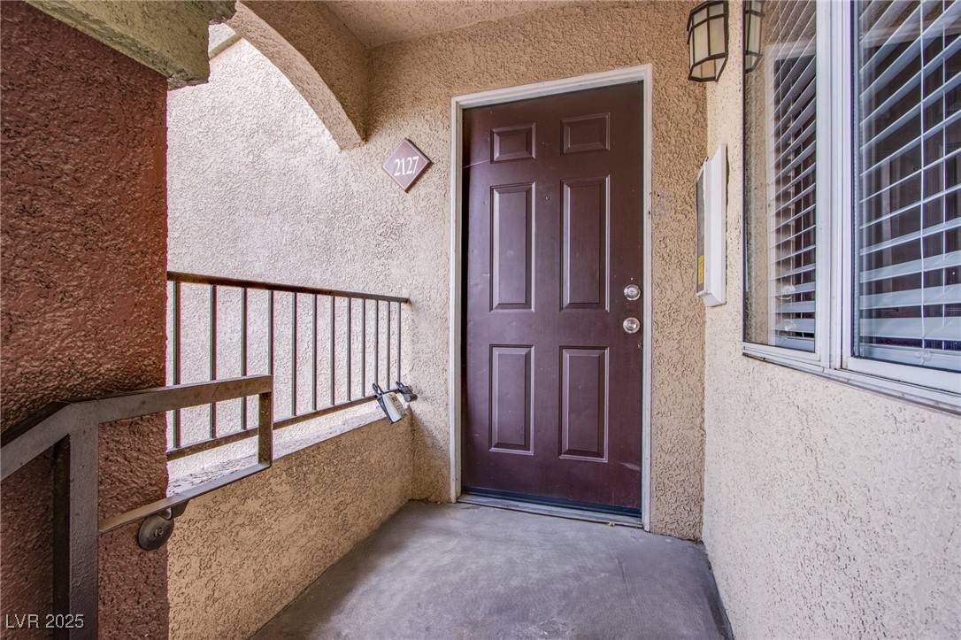 Las Vegas, NV 89147,7885 W Flamingo RD #2127