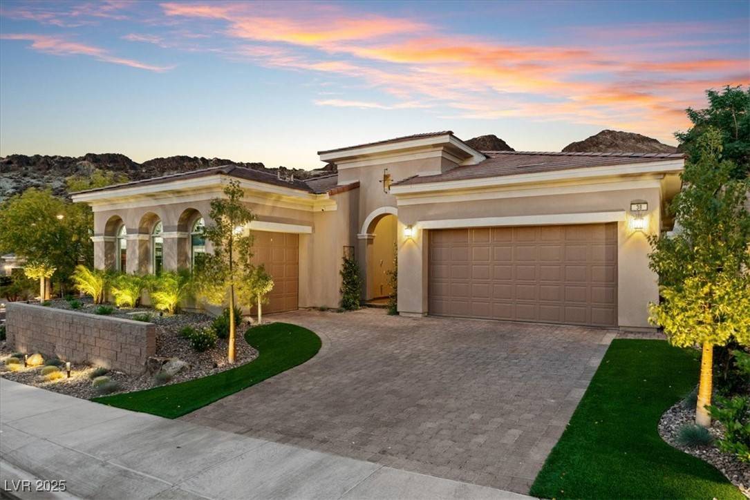 Henderson, NV 89011,38 Costa Tropical DR