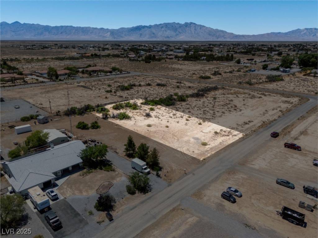 Pahrump, NV 89048,611 W China ST