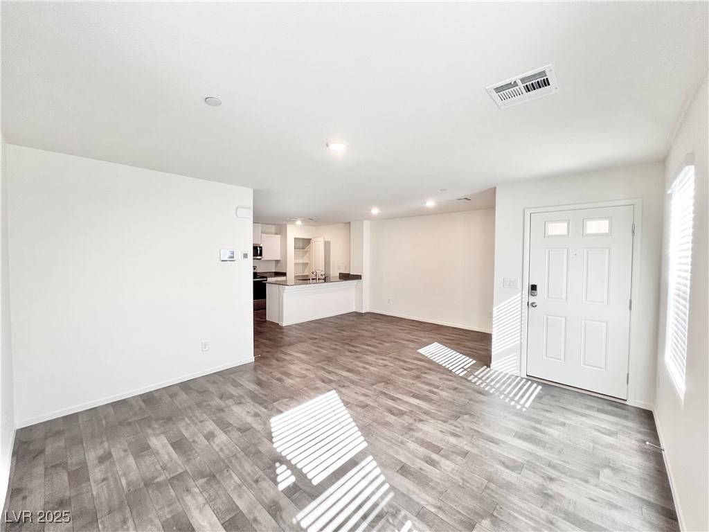 Las Vegas, NV 89113,9128 Rocky Raccoon ST