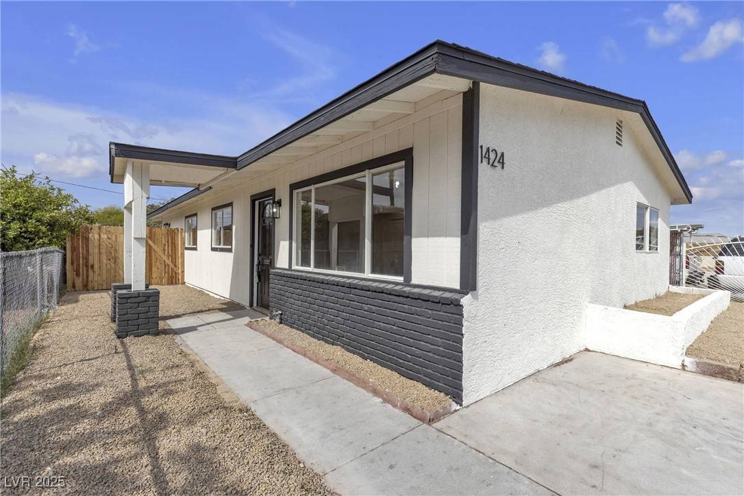 Las Vegas, NV 89106,1424 Balzar AVE