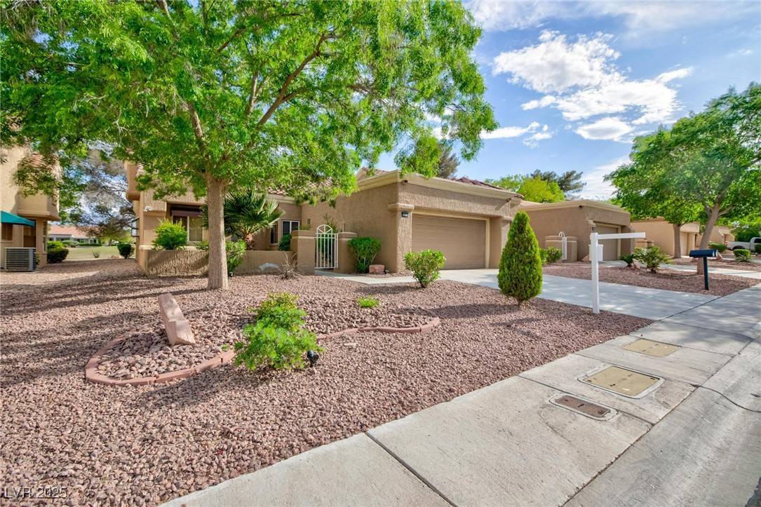 Las Vegas, NV 89134,8901 Litchfield AVE