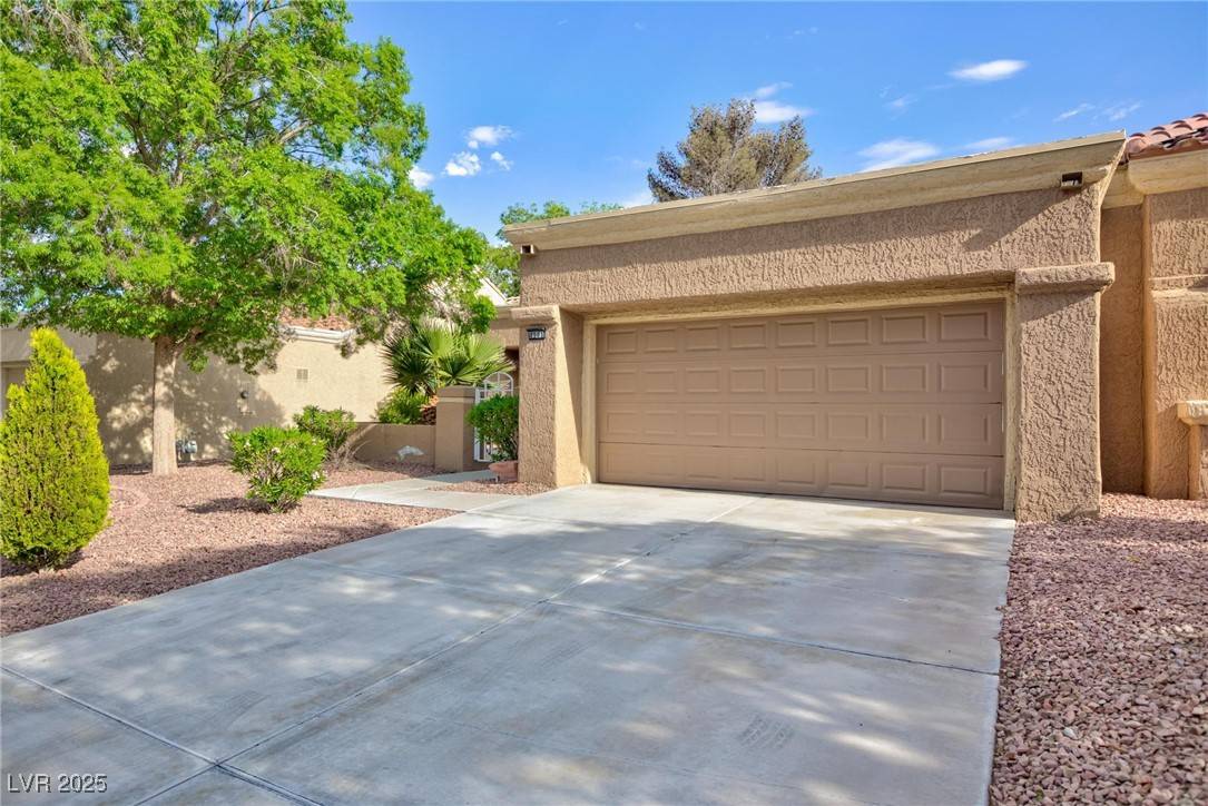 Las Vegas, NV 89134,8901 Litchfield AVE