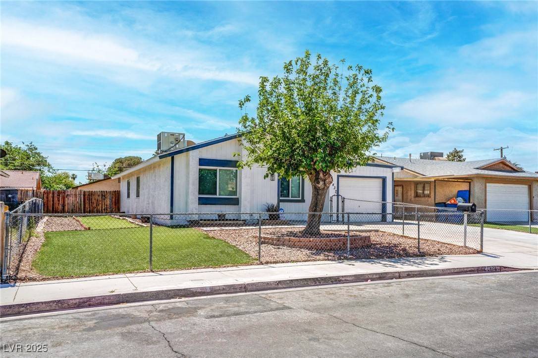 Las Vegas, NV 89110,4432 Ash AVE