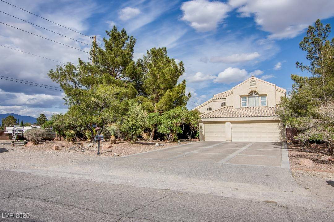 Las Vegas, NV 89149,5180 N Dapple Gray RD